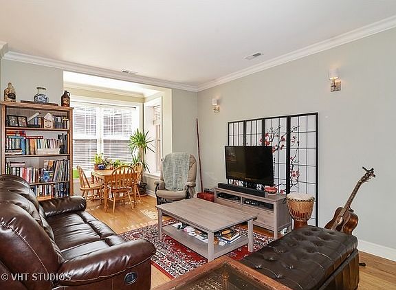 3rd image of 2711 N Mildred Ave APT 3B