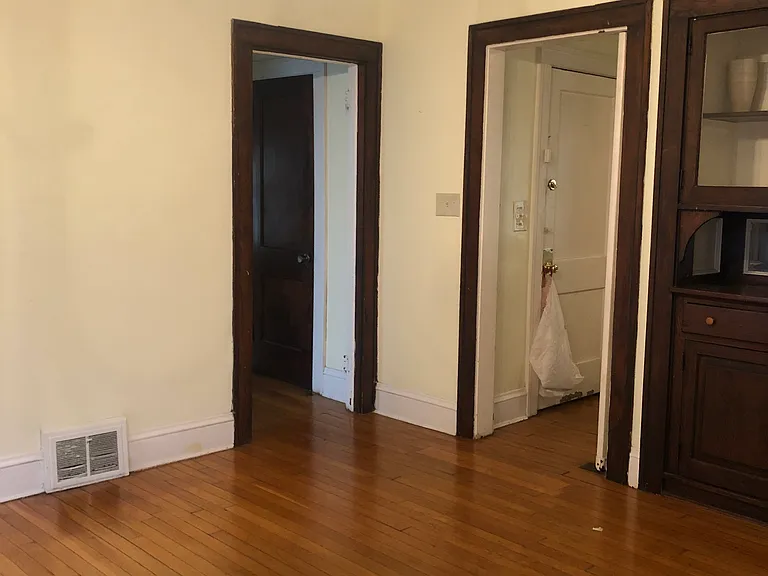 2252 Bellfield Ave #1 — Photo 5