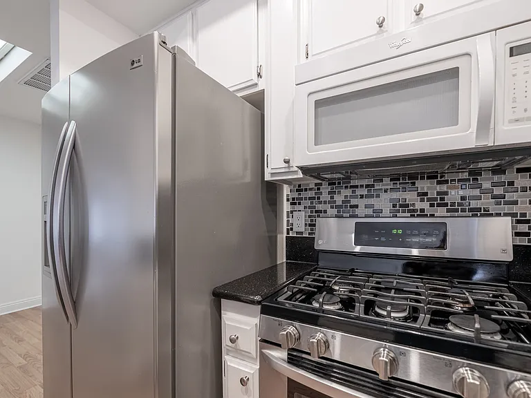 7225 Shoup Ave #17 — Photo 12