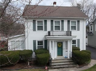 114 Country Club Dr, Elmira, NY
