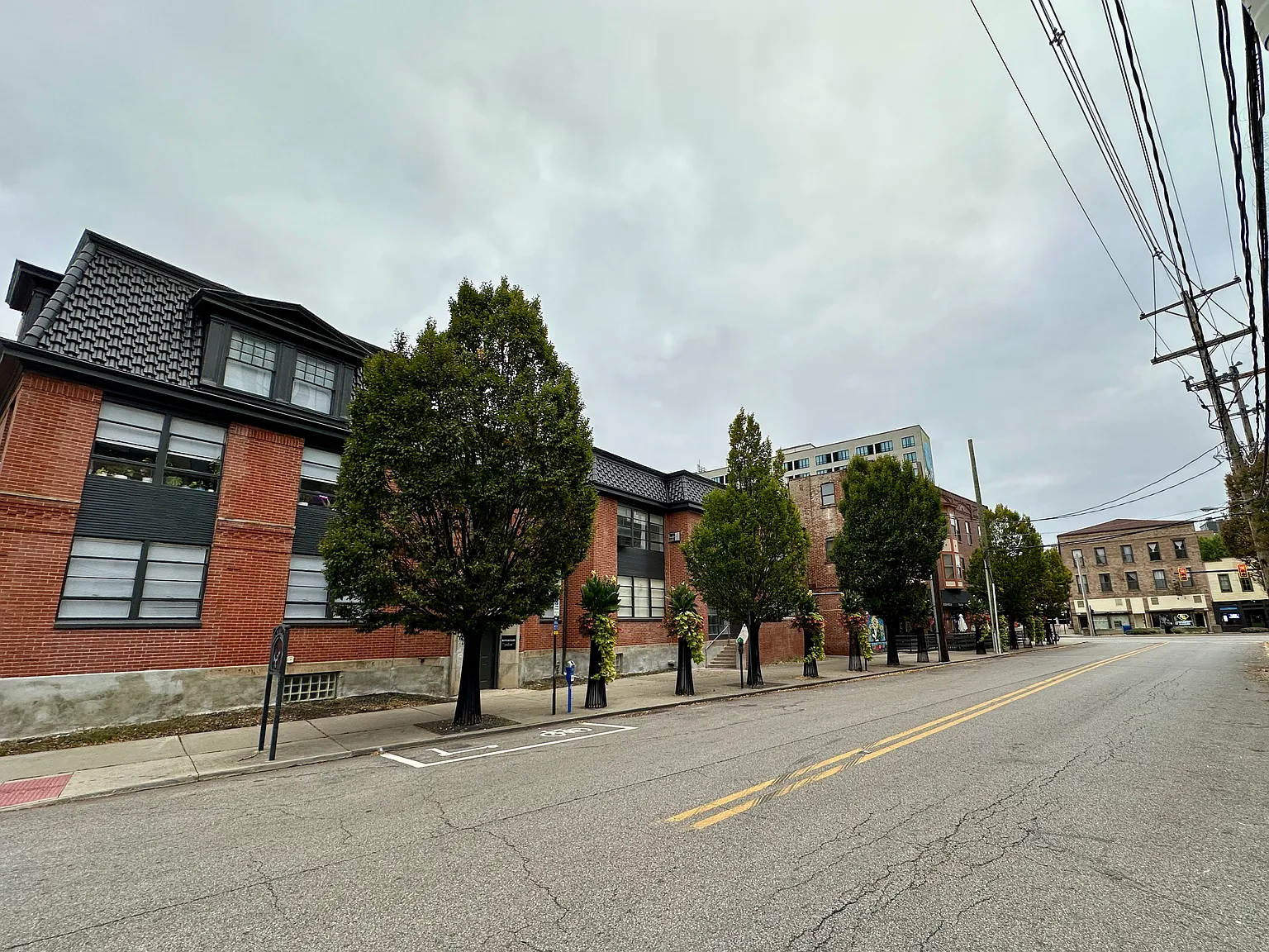 1 bed, 650 sqft, $995 — Photo 3