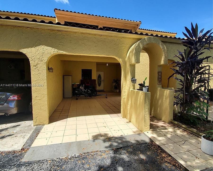 1st image of 3946 Estepona Ave #6D4