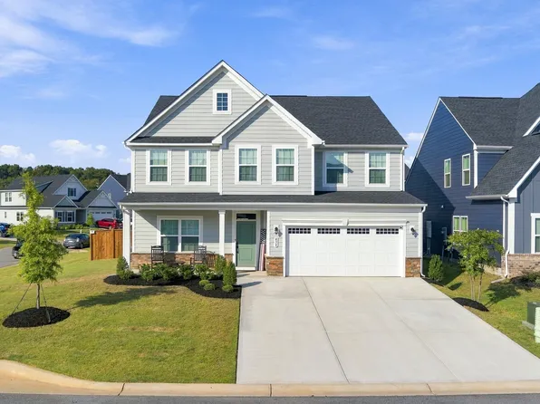 858 Lady Fern Dr, Woodruff, SC 29388