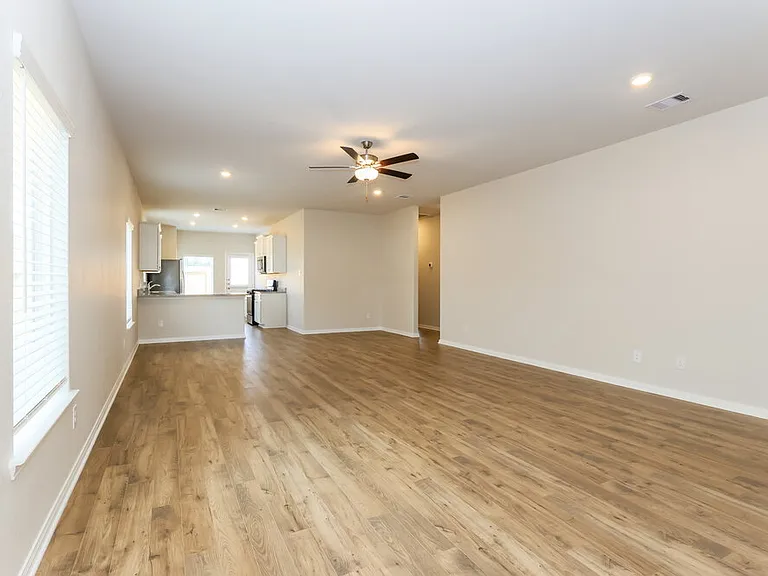 15651 Plum Brook Dr — Photo 5