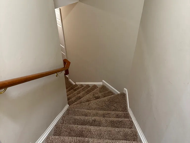 10526 Abingdon Way — Photo 17