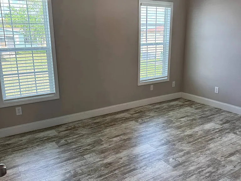 134 Clover Ct — Photo 21
