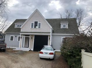 43 Piscataqua St, New Castle, NH 03854