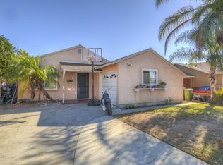 10560 Gridley Rd, Santa Fe Springs, CA 90670