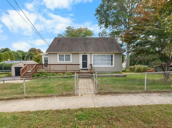 91 West Avenue, Milford, CT 06461