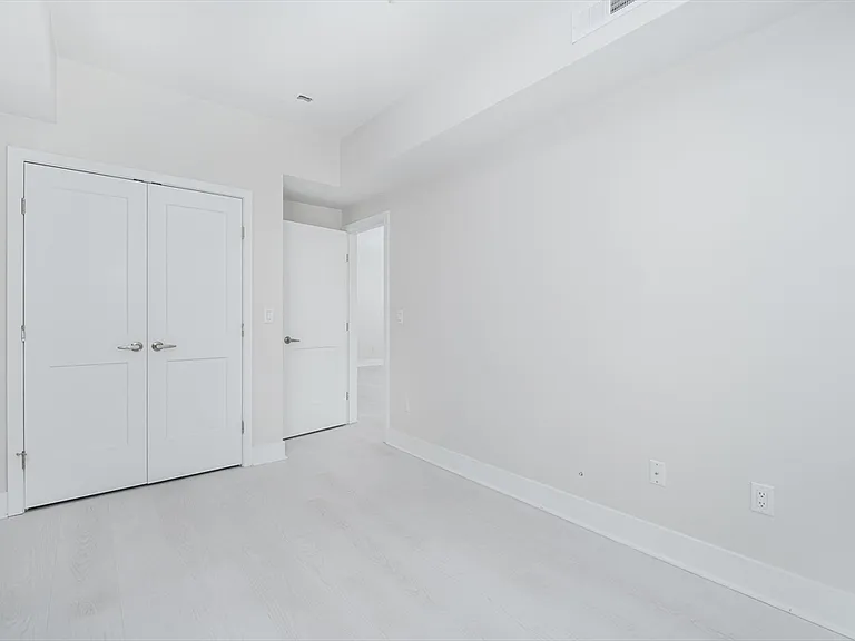 1540 N Shore Rd #305 — Photo 9