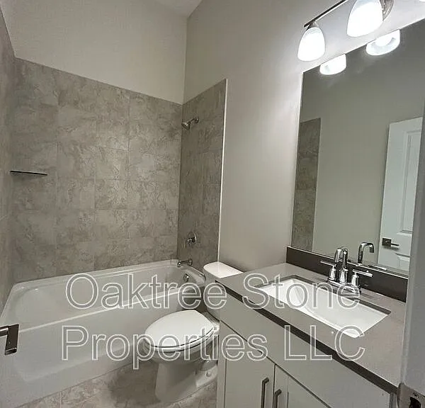 1967 Hollywood Rd NW — Photo 10