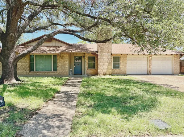 925 Rambler Dr, Waco, TX 76710