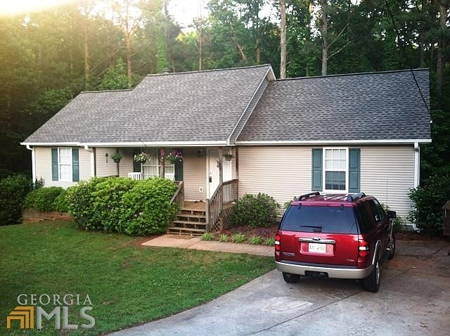 1st image of 141 Michelle Dr