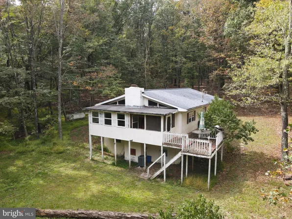 4593 Old Martinsburg Grade Rd, Augusta, WV 26704