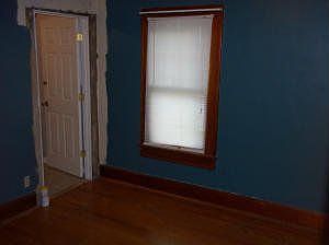 5th image of 1715 Sacramento St