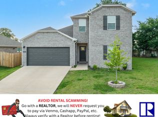 913 W Sonoma St, Rogers, AR 72758