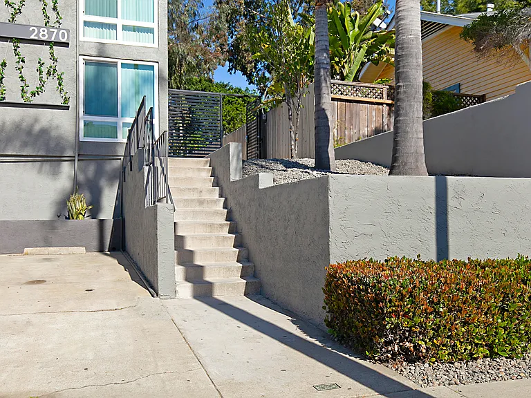 2870 Broadway #8 — Photo 18