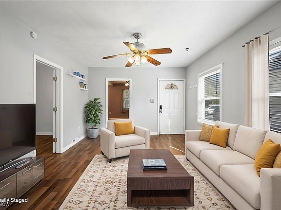 2nd image of 3360 W 31st St