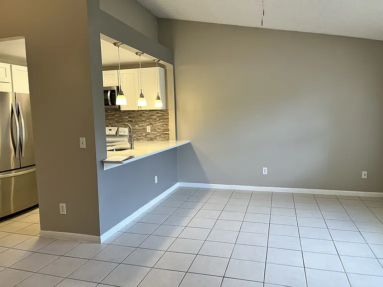 7042 Blue Earth Ct — Photo 15