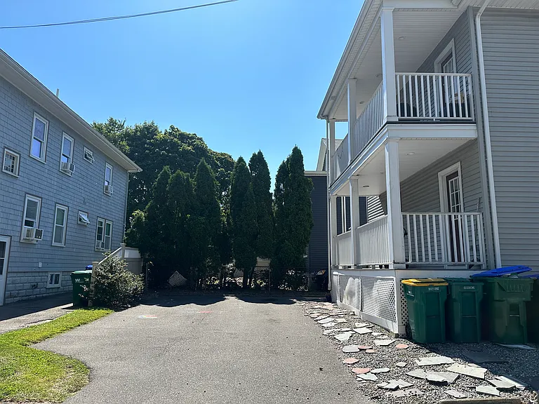 247 Park St #1 — Photo 19