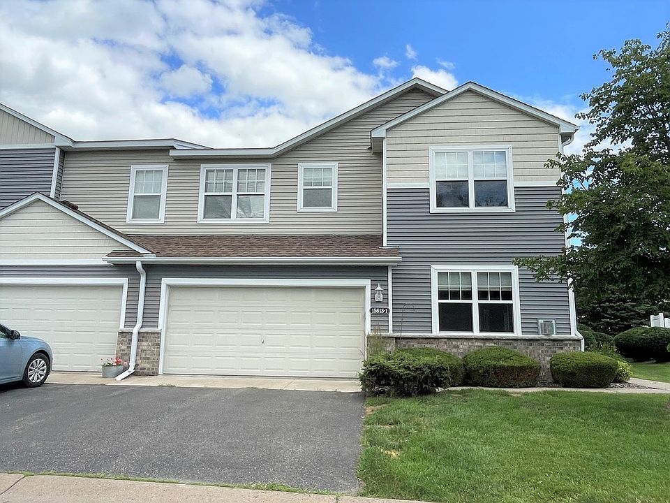 1st image of 15618 Emerald Dr N