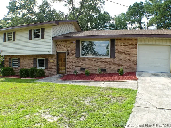 736 Chadwick Rd, Fayetteville, NC 28301