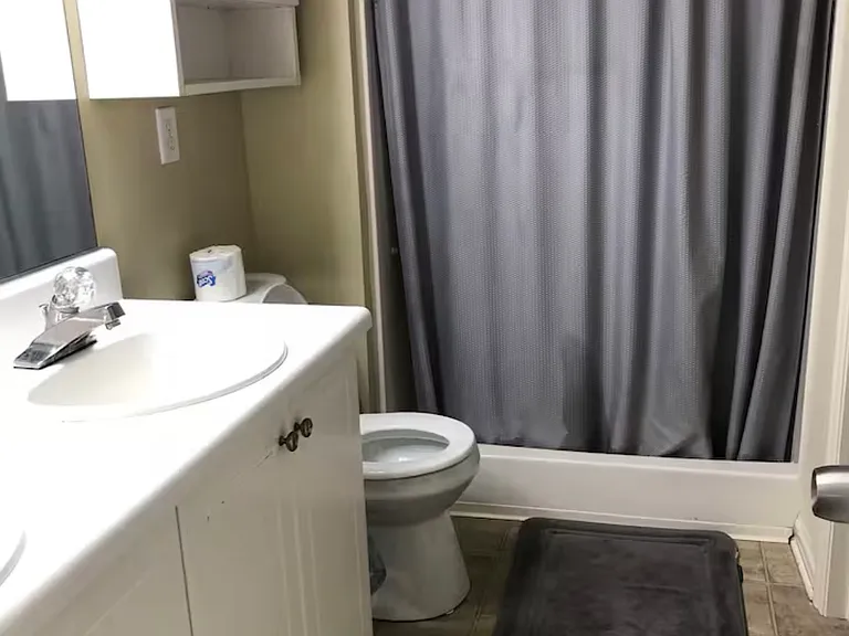 3602 Cullen Dr — Photo 7