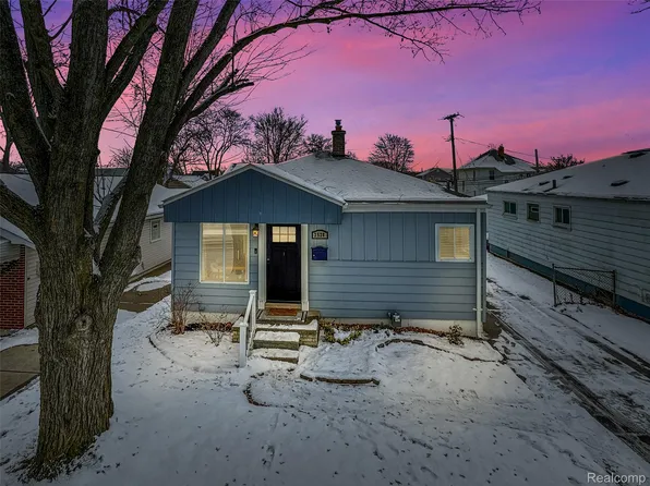 3528 Phillips Ave, Berkley, MI 48072