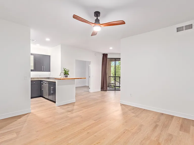 6900 E Princess Dr #2118 — Photo 3