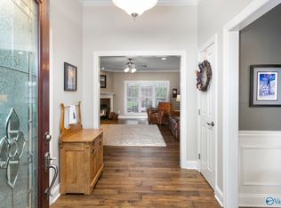 129 Equestrian Ln, Madison, AL 35758