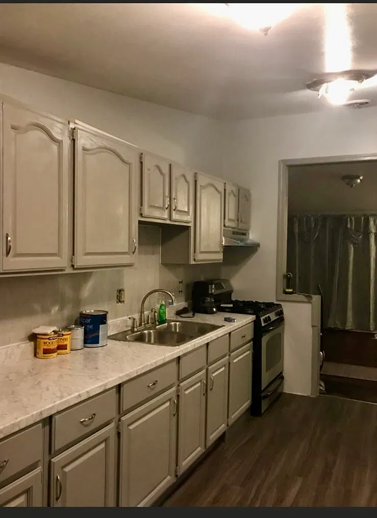 3 bed, 1.5 bath, 1064 sqft, $1,650 — Photo 2