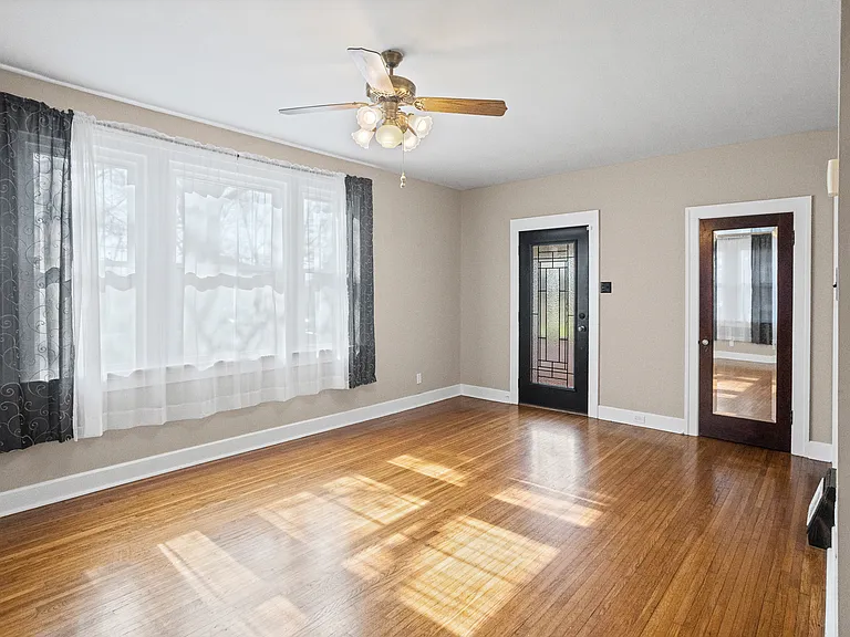 113 Orchard Dr — Photo 11