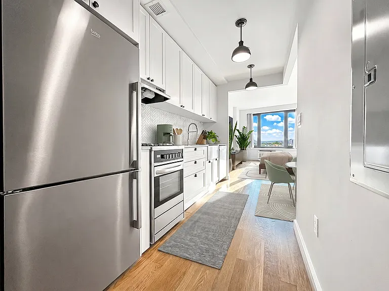 409 Eastern Pkwy #706 — Photo 3