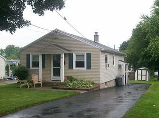 16 Monroe St, Fairport, NY 14450