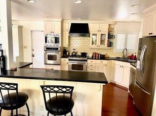 1072 W Fremont Ave, Fresno, CA