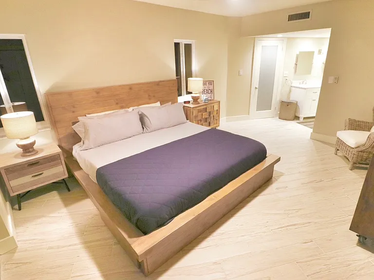 4805 Gulf Of Mexico Dr #102 — Photo 11