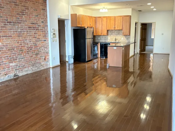 344 S High St #201, Columbus, OH 43215