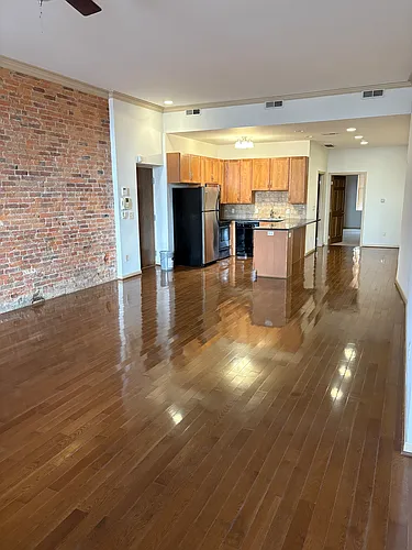344 S High St #201 Photo 1