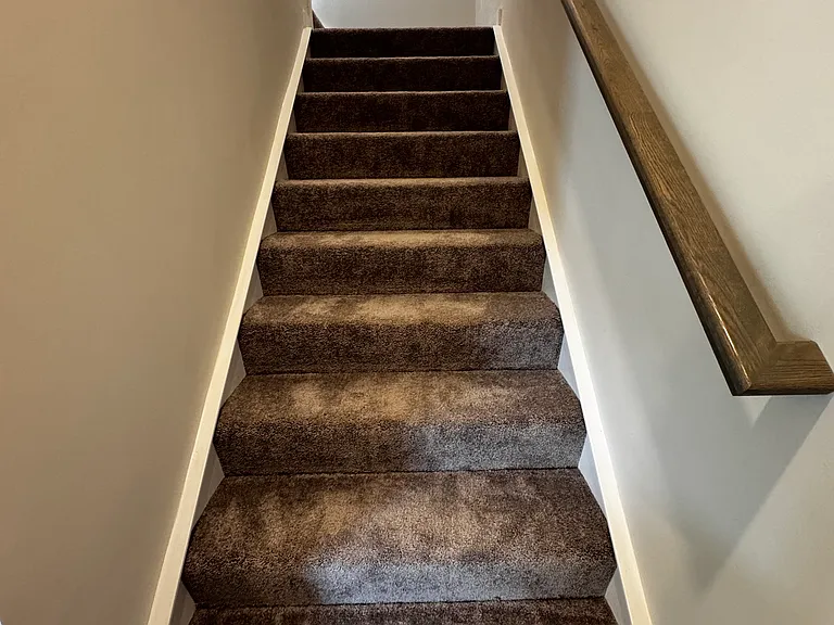 1233 Cedar Valley Rd — Photo 9