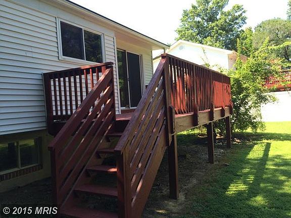 3rd image of 1312 Hawkins Ln