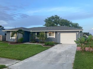 7570 Berwick St, North Port, FL 34287