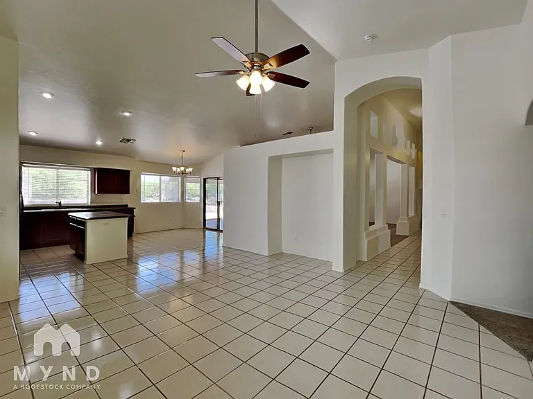 137 S Nightfall Ave — Photo 13