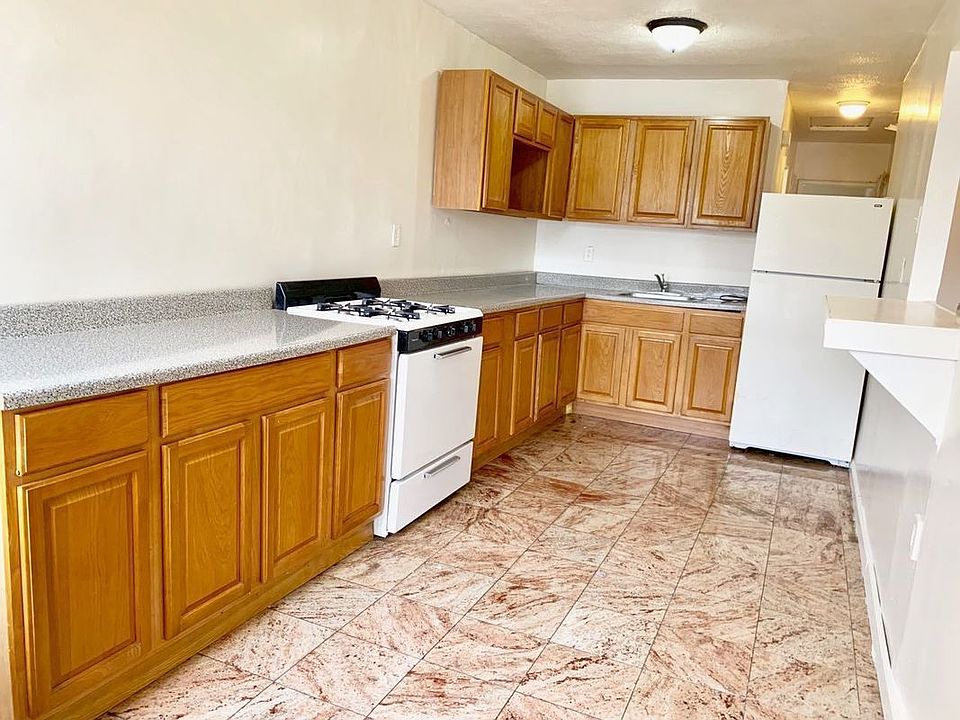 1st image of 1429 E 100th St #2