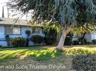 1286 N Euclid Ave, Dinuba, CA 93618
