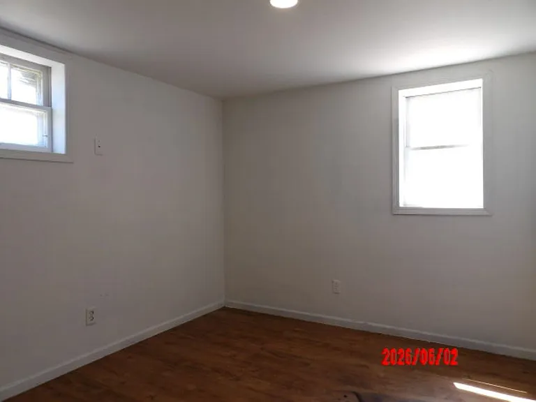 616 W B St #6 — Photo 6