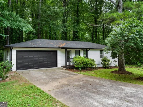 4010 Kennesaw Dr NW, Kennesaw, GA 30152