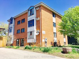 520 Bloor St E, Oshawa, ON