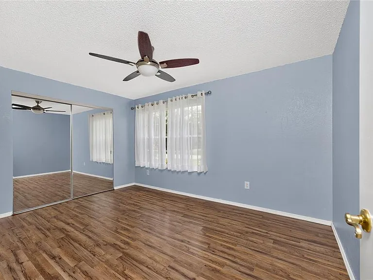 18407 Avon Ave — Photo 19