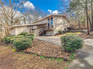 1493 E Century Dr, Fayetteville, AR 72703