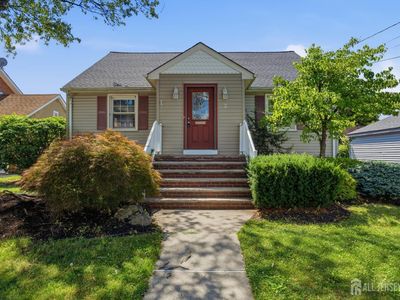 2 Oakwood Pl, North Brunswick, NJ, 08902